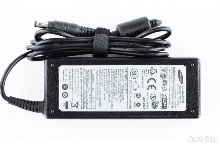 Блок питания Samsung R540 сетевой адаптер 19V 3.16