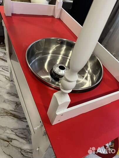 Тележка и аппарат для сладкой ваты