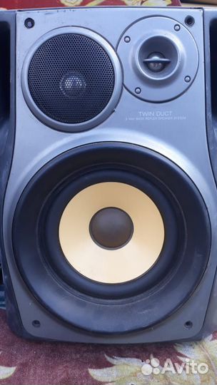 Музыкальная колонка