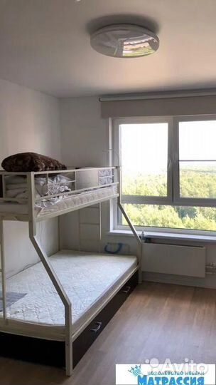Двухъярусная кровать