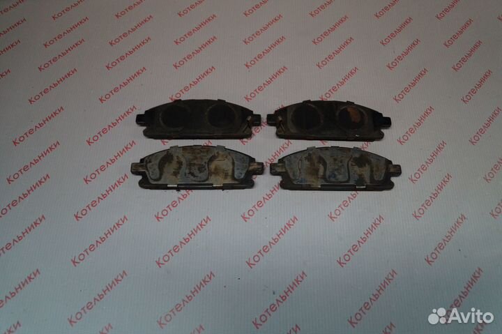 Nissan 41080-0W726 Передние колодки