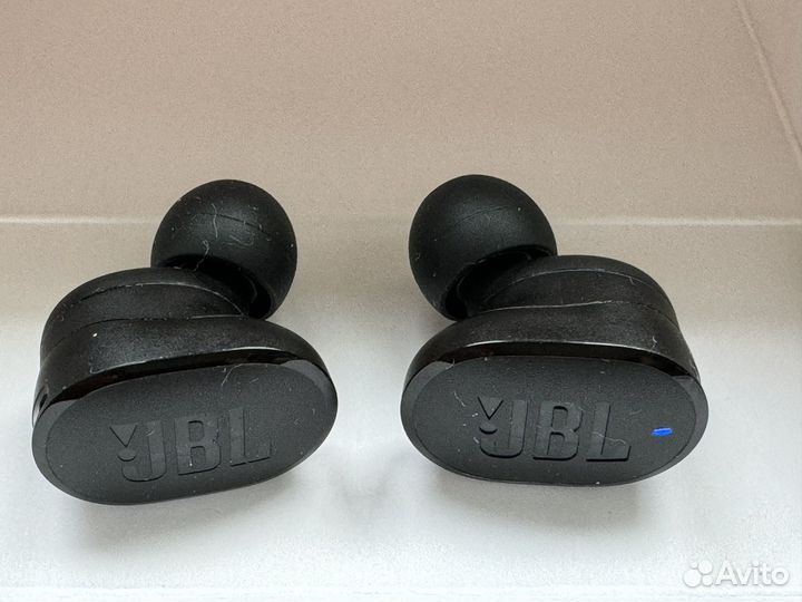 Беспроводные наушники JBL tune 130NC, цвет черный