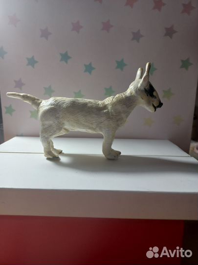 Собака из полимерной глины бультерьер