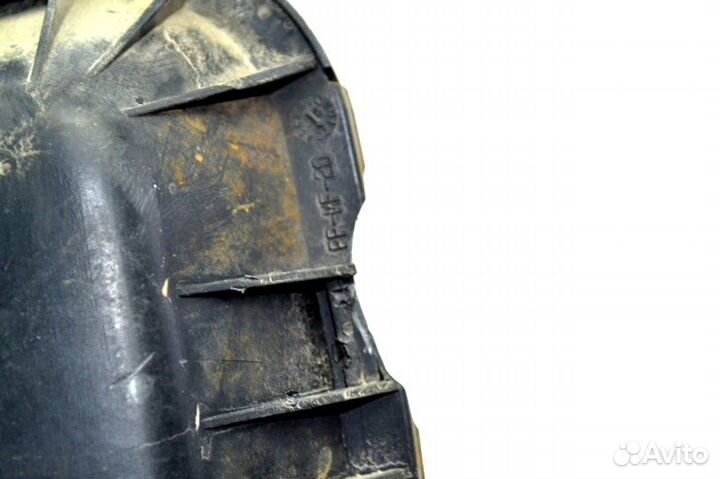 Крышка отделения для жгутов проводов кабины scania