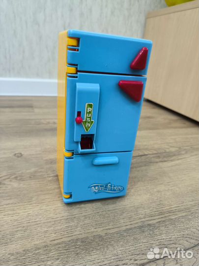 Мебель для кукол холодильник