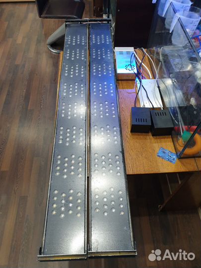 Светильник светодиодный для морского аквариума