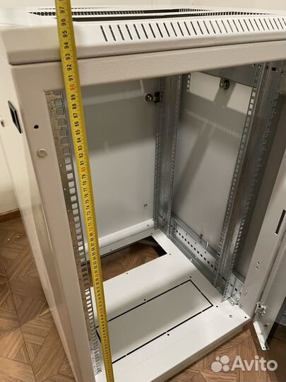 Напольный шкаф для сервера, оборудования