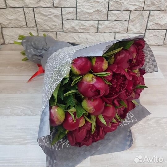 Букет из 11 импортных пионов (Standard)