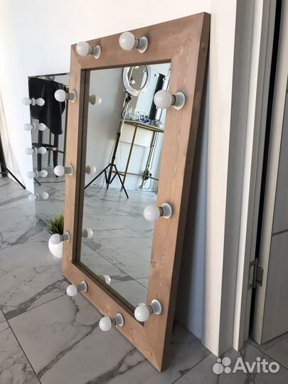 Зеркало гримерное