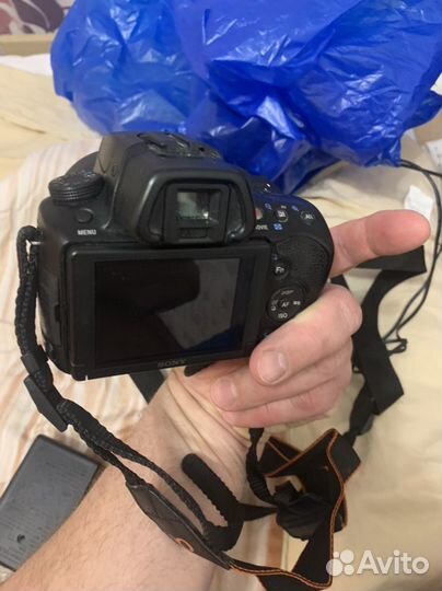 Зеркальный фотоаппарат sony