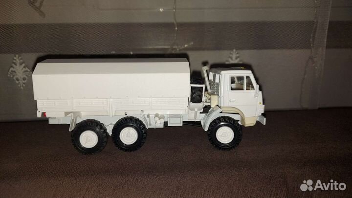Модель камаз 4310 белый