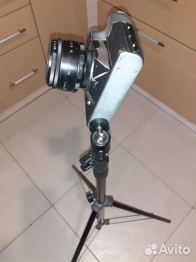 Зенит-Е с Гелиос 44-2, на штативе