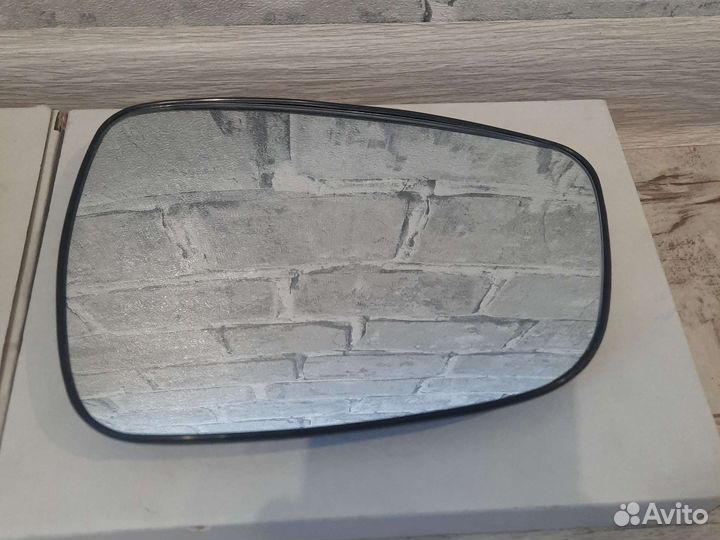Зеркальный элемент Hyundai Solaris 2010-2017
