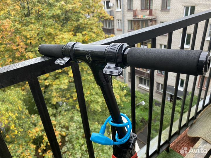 Электросамокат hoverbot