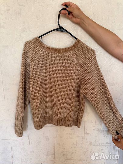 Свитер женский