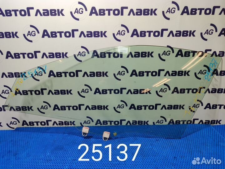 Стекло Honda Accord