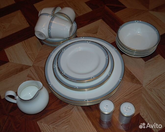 Набор посуды St Michael (Royal Doulton). 1990-2000