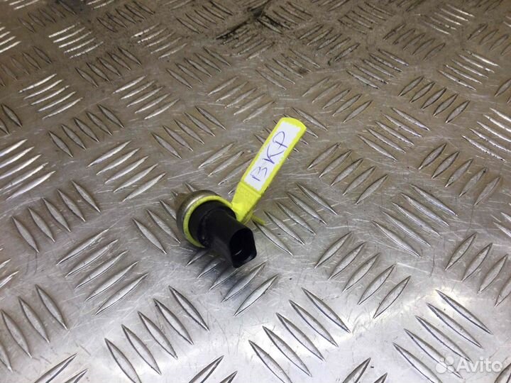 Датчик температуры охлаждающей жидкости Volkswagen