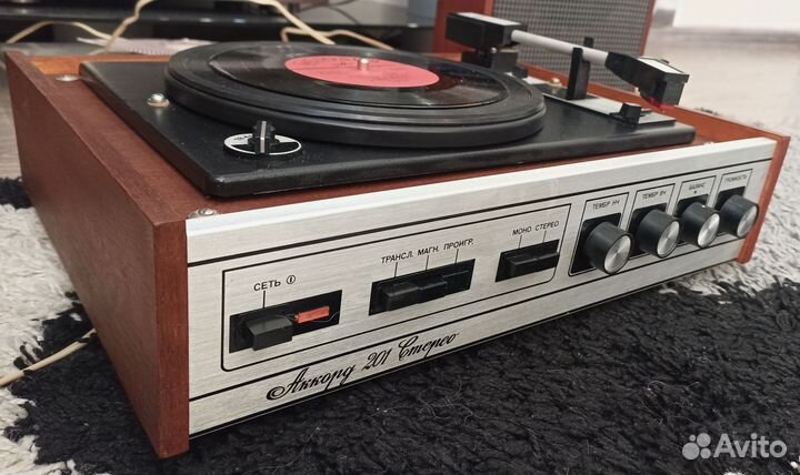 Проигрыватель Akords stereo