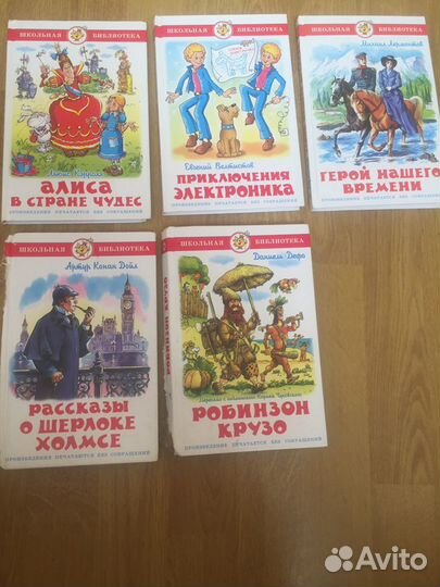 Книги и художественные и сказки на англ и другие