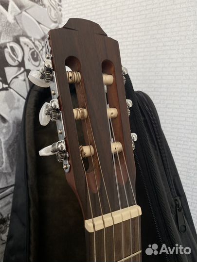 Классическая гитара