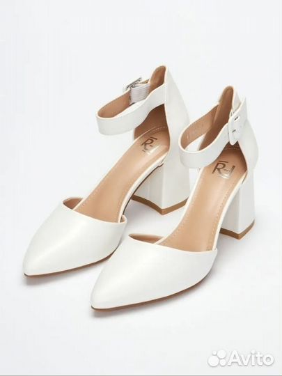 Свадебные туфли на каблуке