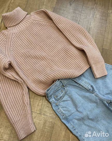 Свитер теплый новый женский шерсть70%+акрил30%