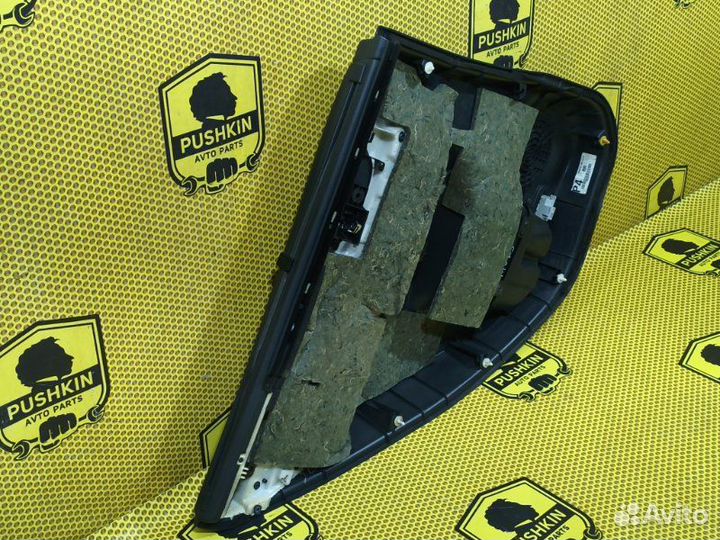 Обшивка двери карта задняя правая Renault Koleos