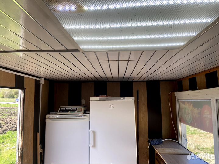 Торговый прицеп бу