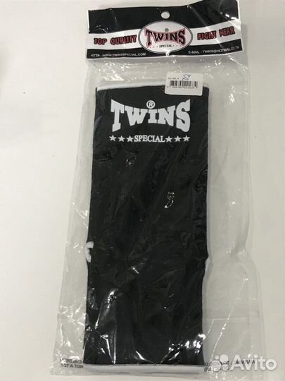 Twins защита голени, боксерские перчатки, бандаж