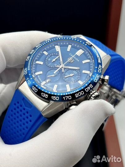 TAG Heuer Carrera синий перфорированный каучук