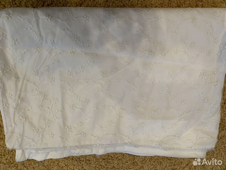 Постельный комплект в кроватку