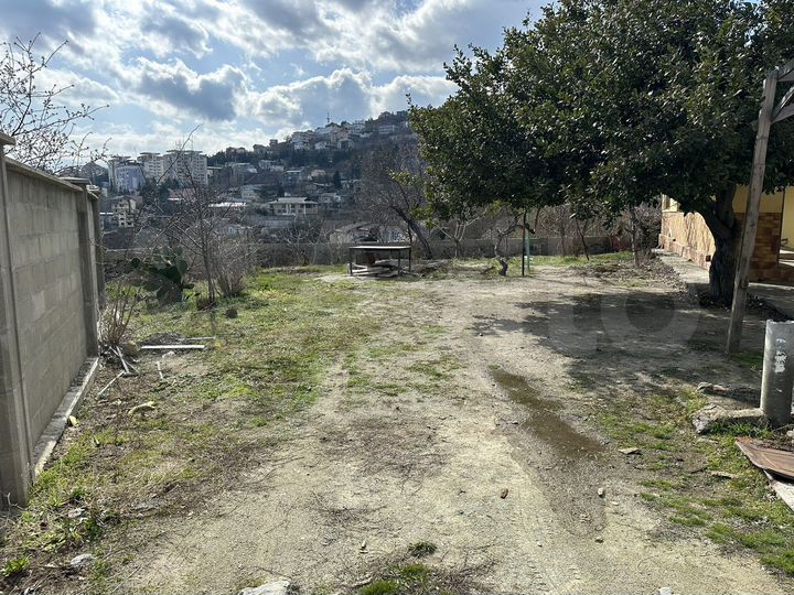 Дом 200 м² на участке 6,5 сот.