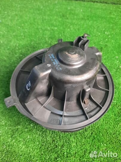 Мотор печки Volkswagen Golf 6 cbzb (1.2T) 2013