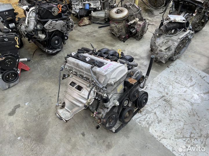 Двигатель Toyota Avensis 1zzfe 1ZZ-FE 1.8