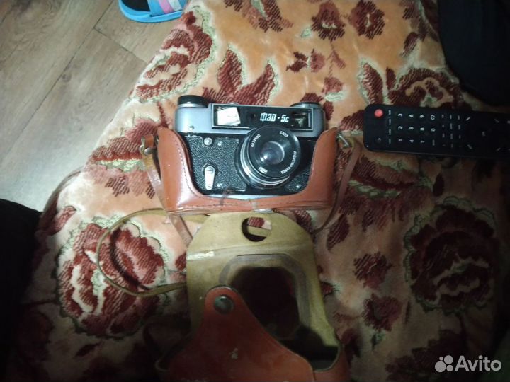 Плёночный фотоаппарат 