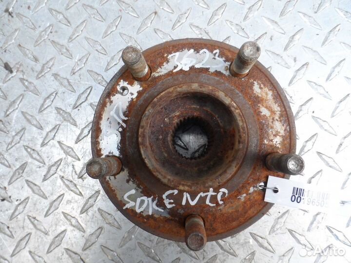 Ступица задняя правая Kia Sorento 2 XM