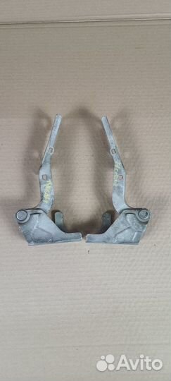 Петля капота Hyundai Tucson 1, 2005г