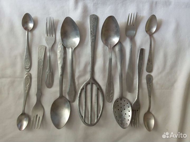 Ножи, вилки, ложки, полочки (нерж. времен СССР)