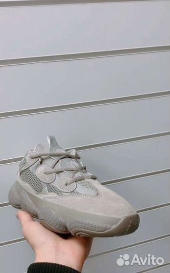 Кроссовки adidas yeezy boost 500