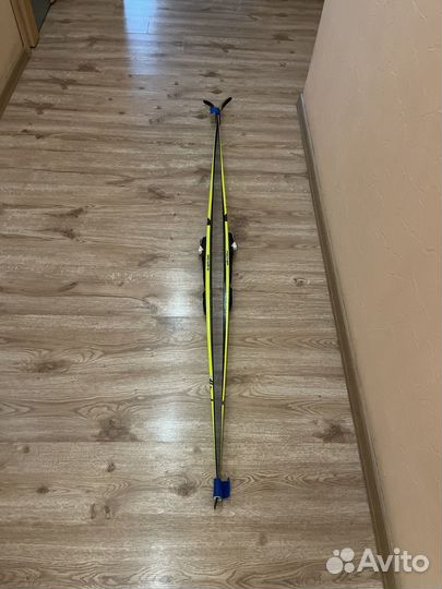 Лыжи Fisher с палками с ботинками чехлом курткой