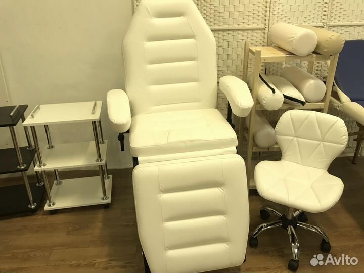 Косметологическое кресло-кушетка