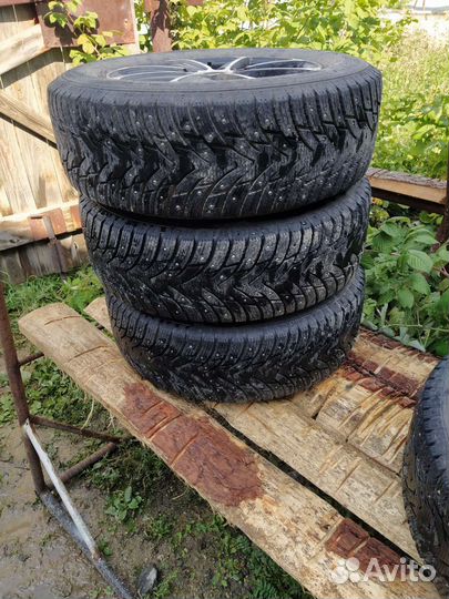 Nankang SW-8 215/65 R16 102T