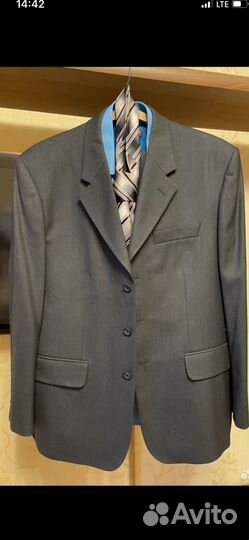 Мужской костюм