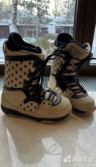 Сноубордические ботинки burton мужские 43,5