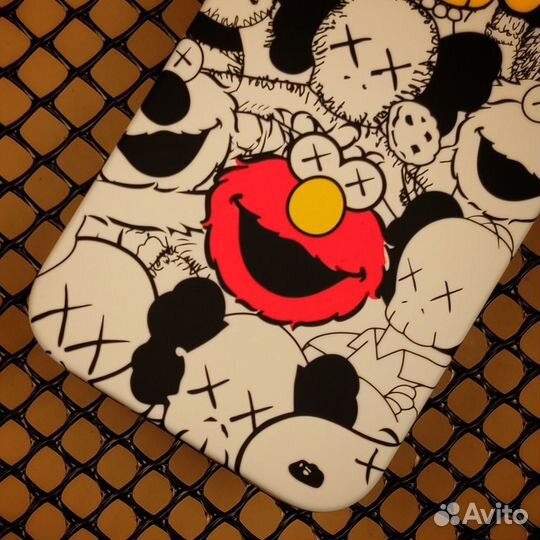 Чехлы на iPhone 13 (В Наличии)