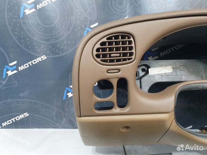 Торпедо Chevrolet Trailblazer GMT360 LL8 2002