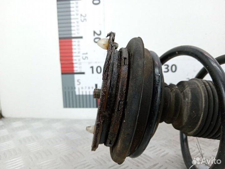 Стойка для Renault Laguna 2