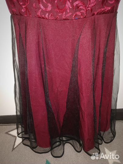 Вечернее платье