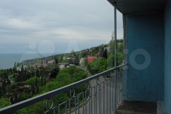 Комната 25 м² в 1-к., 2/2 эт.